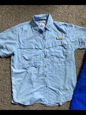 Columbia womens Light Blue Short-Sleeve Button-Down Shirt